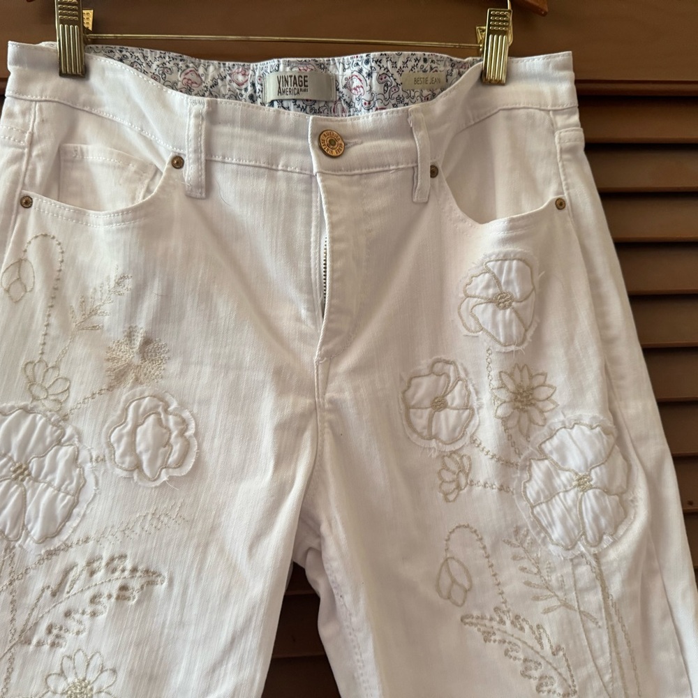 Vintage America White Jeans with embroidered Floral Accents